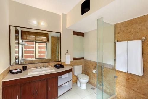 โฟร์ เลค วิว มาเนซาร์ กอล์ฟ วิลลา (4 Lake View Manesar Golf Villa)2