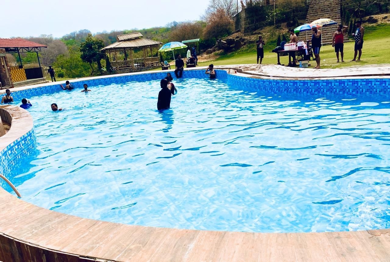 กรีน อราวาลี กูร์กอน รีสอร์ท (Green Aravali Gurgaon Resort)4