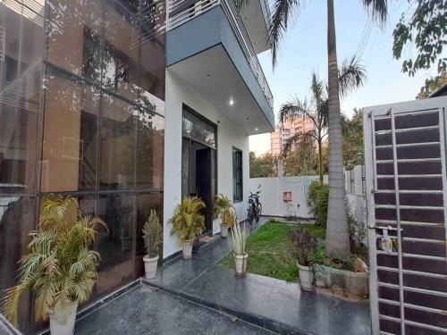 Hotel O Naveen Residancy0