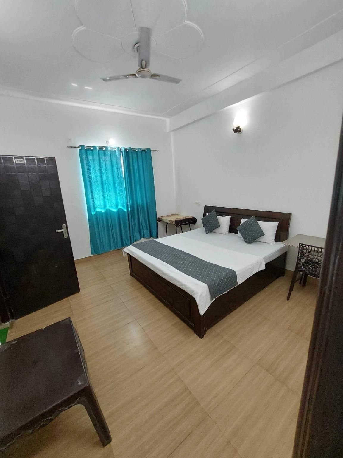 Hotel O Naveen Residancy2