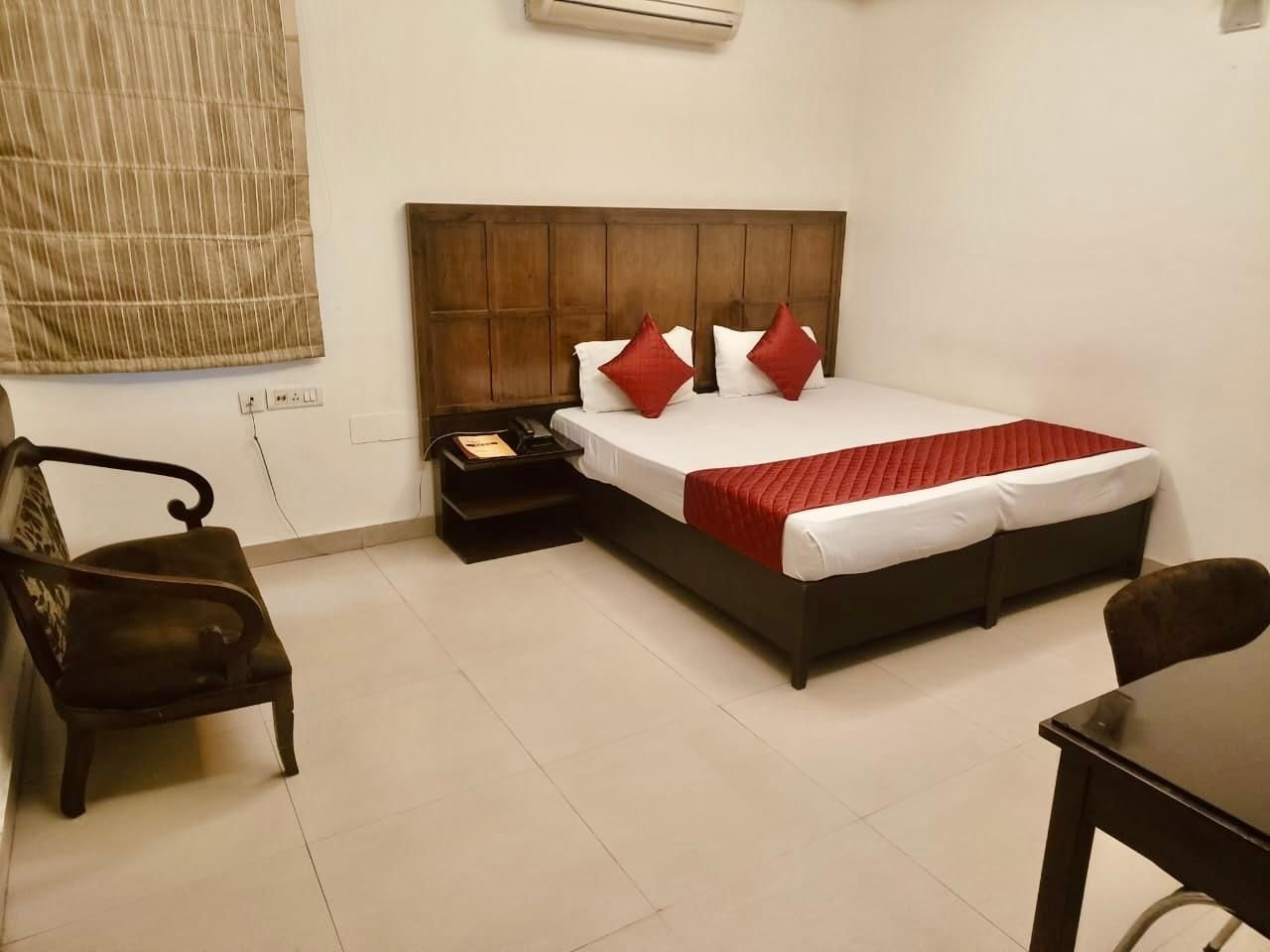 Hotel Clark Height2