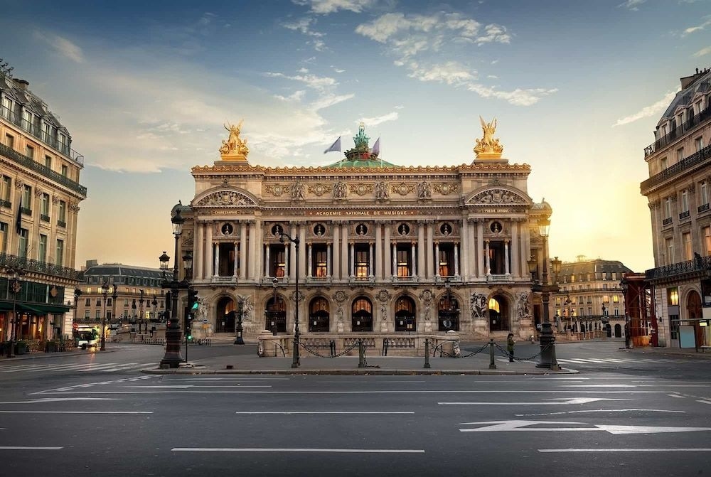 Hotel Etats Unis Opera3