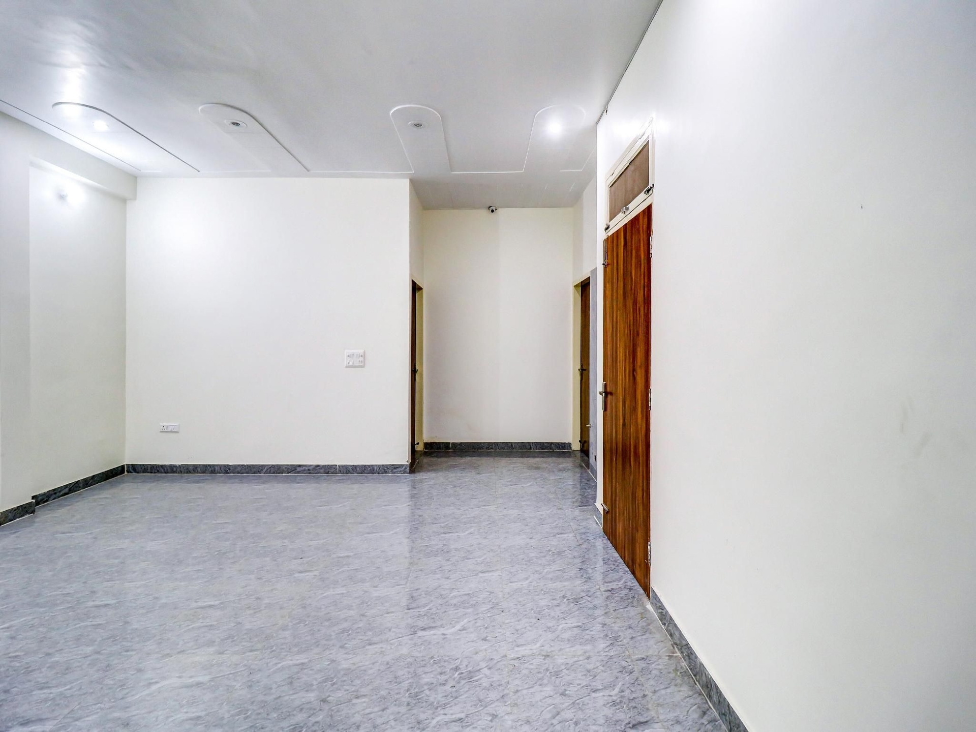 โรงแรมโอ ศิวัม (Hotel O Shivam)4