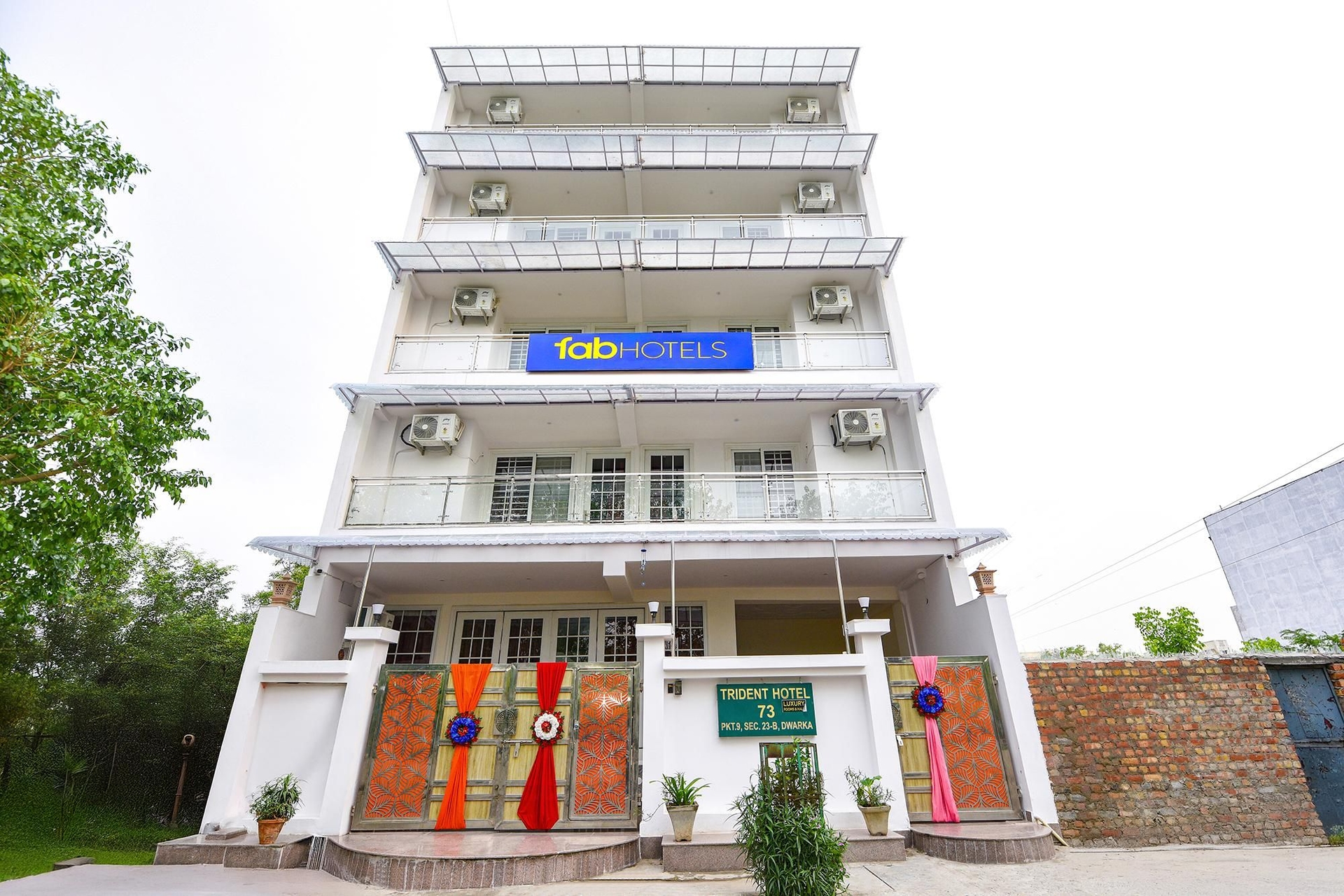 FabHotel Trident, Dwarka Sector 231