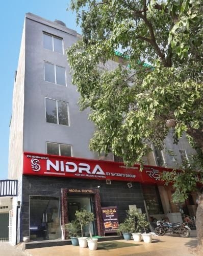 โรงแรมนิทรา (Nidra Hotel)0