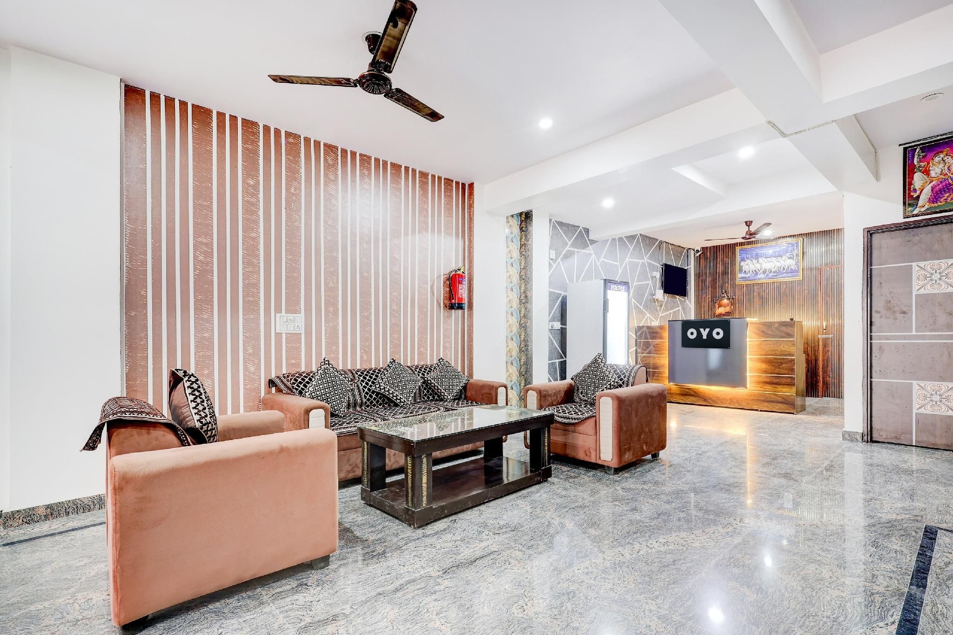ซุปเปอร์โฮเทล โอ ดีดี กรีน เรสซิเดนซี (Super Hotel O DD Green Residency)1