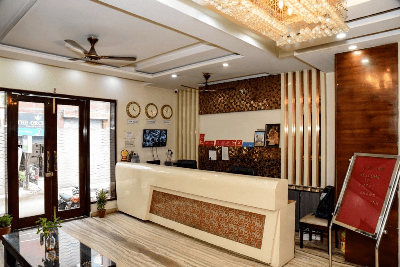 โรงแรมแกรนด์อินน์ (Hotel Grand Inn)0