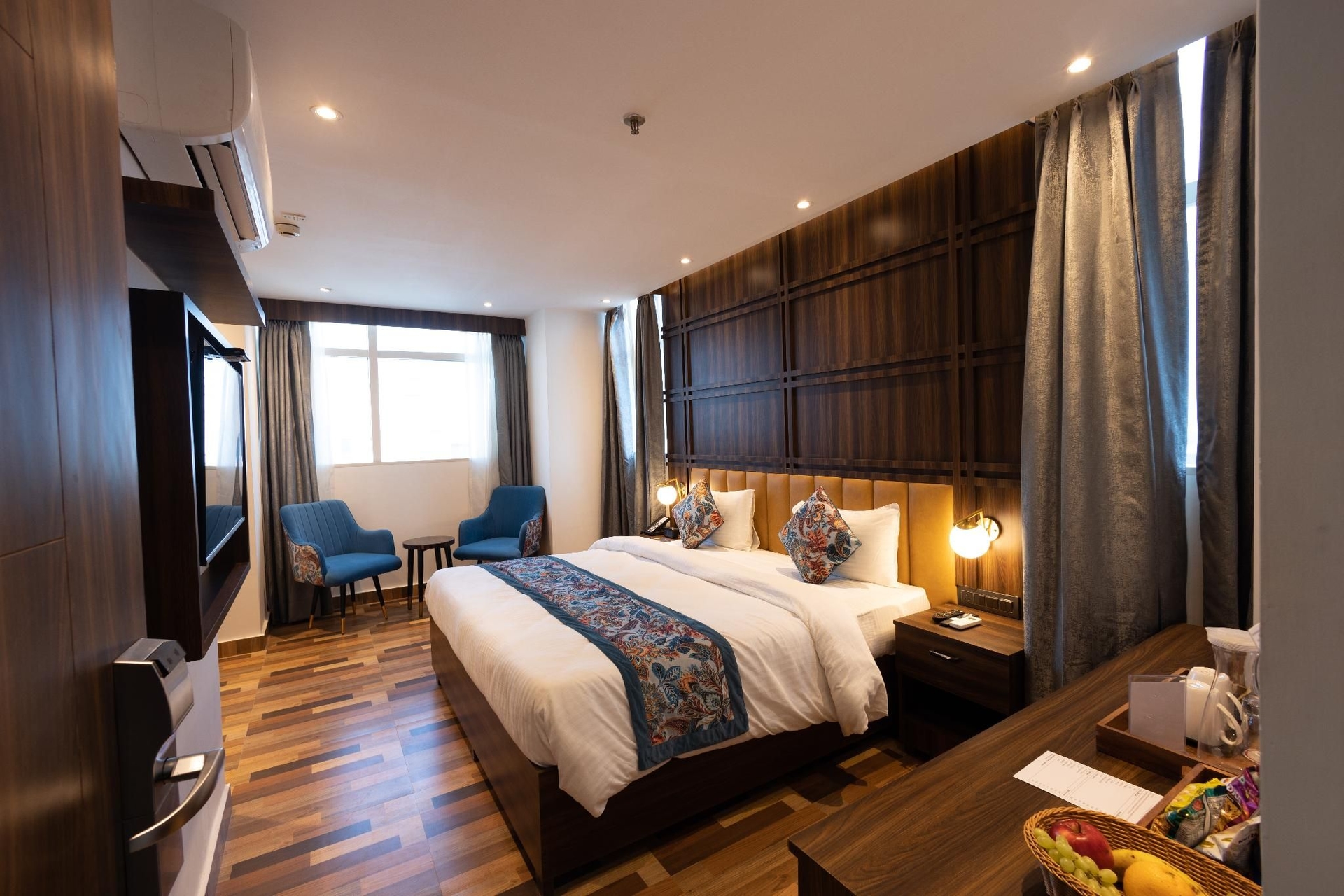 Hyphen Hotel4