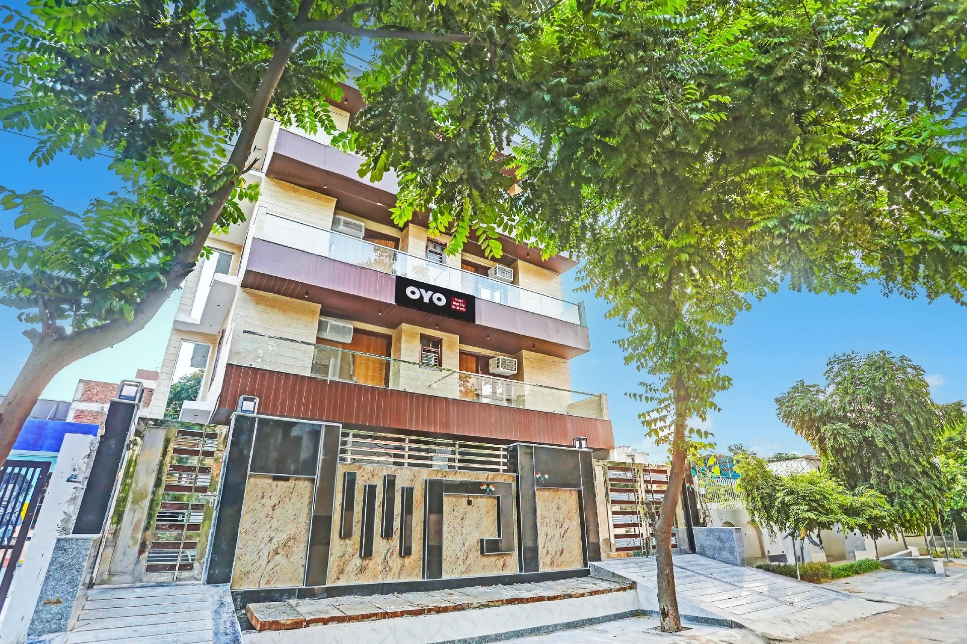 Hotel O High Sky Residency4