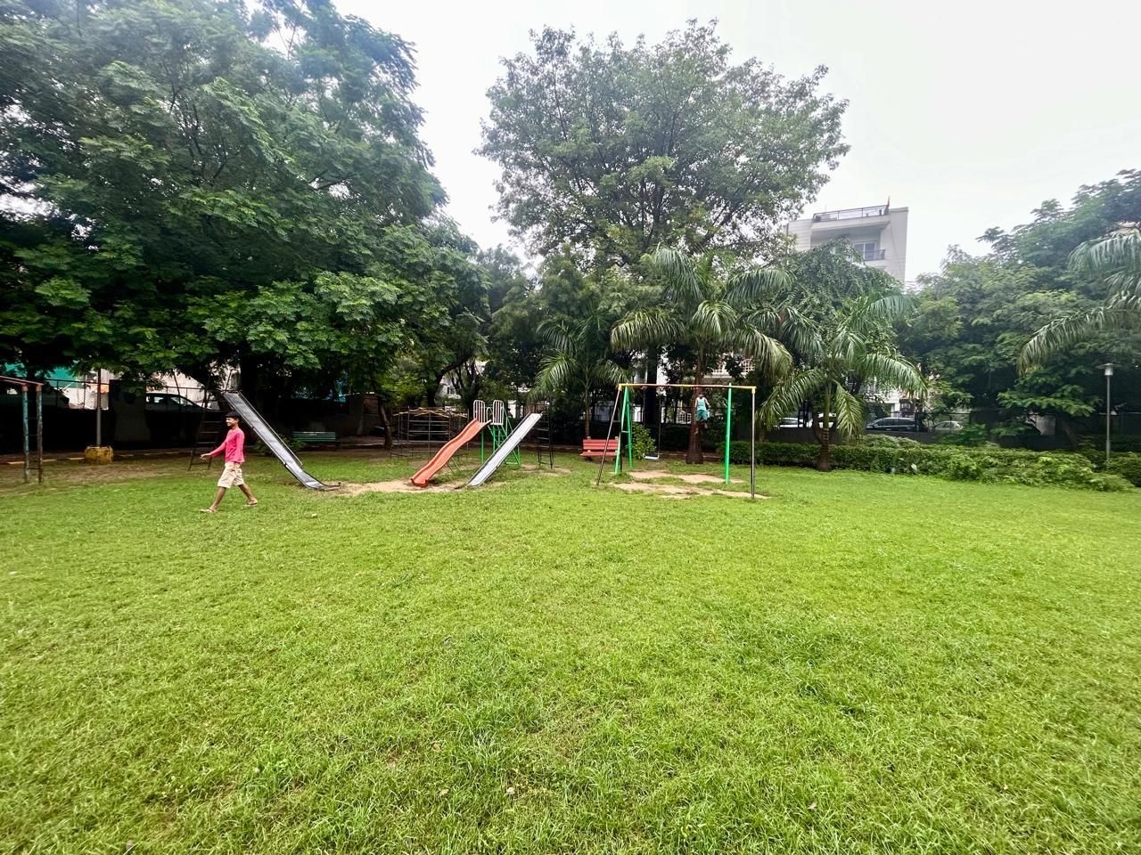 Golf Course Hotel Gurgaon1