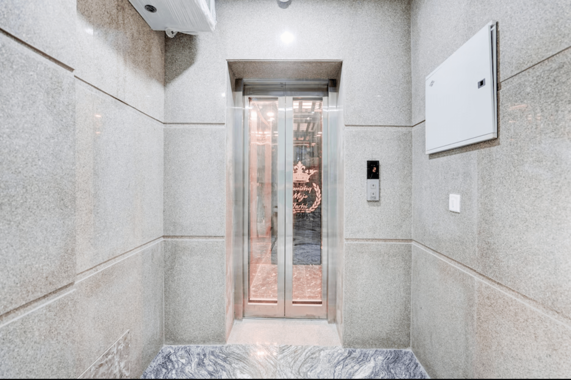 Hotel Tanishq Ashiana1