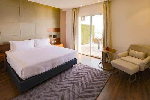 รีเจนตา สวีท เซ็คเตอร์ 49 คุรุคราม (Regenta Suites Sector 49 Gurugram)2