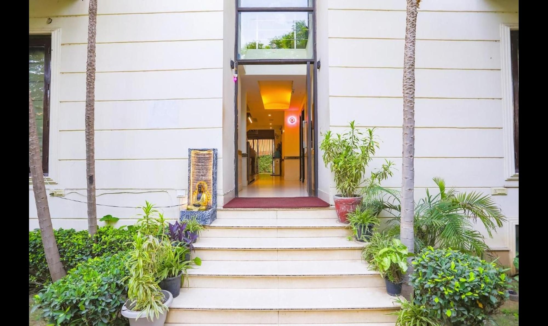 FabHotel Rivlet Residency4