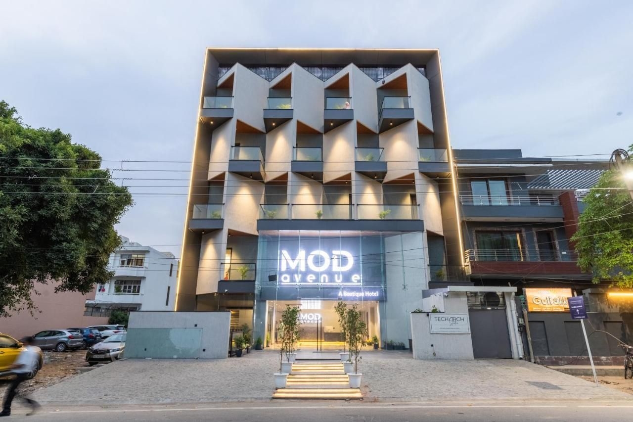 โมด อเวนิว (Mod Avenue)1