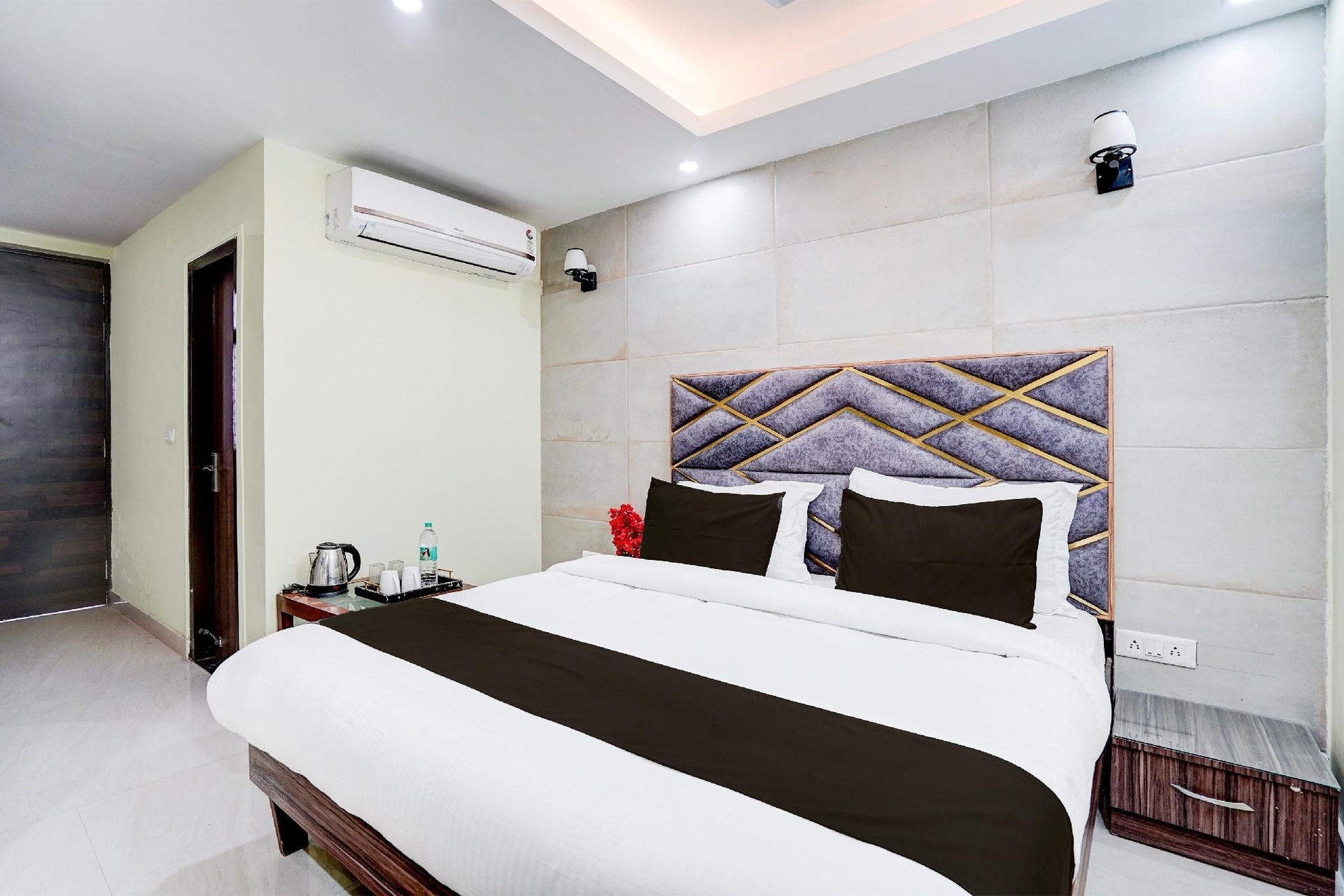 Hotel O Maple stays1