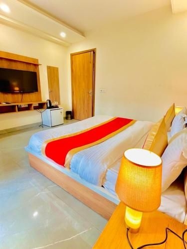 โฮเทล อามาฮิ อินน์ เซกเตอร์ 48 (Hotel Amahi Inn Sector 48)1