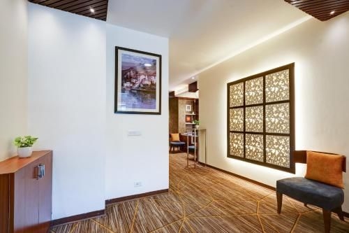 Stately Suites Golf Course Road2