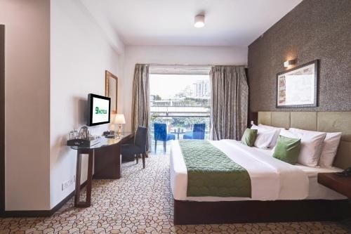 Stately Suites Golf Course Road4