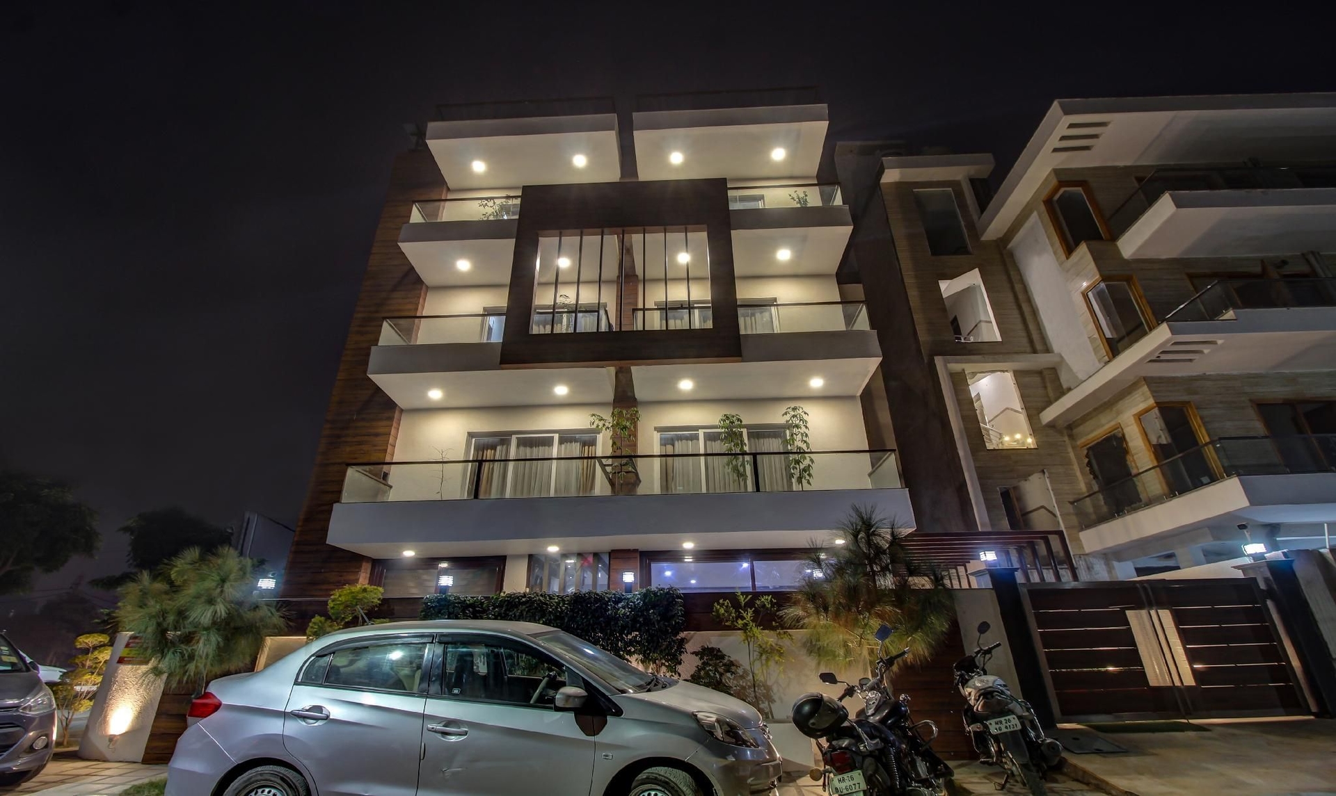 Treebo M2M Residency Sector 460