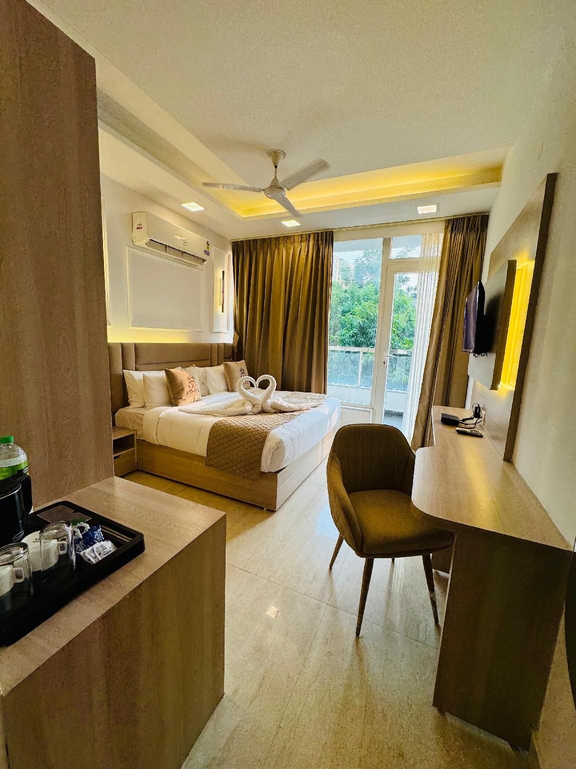 โฮเทล รอยัล โอ๊ค เซคเตอร์40 (Hotel Royal Oak- Sector 40)2