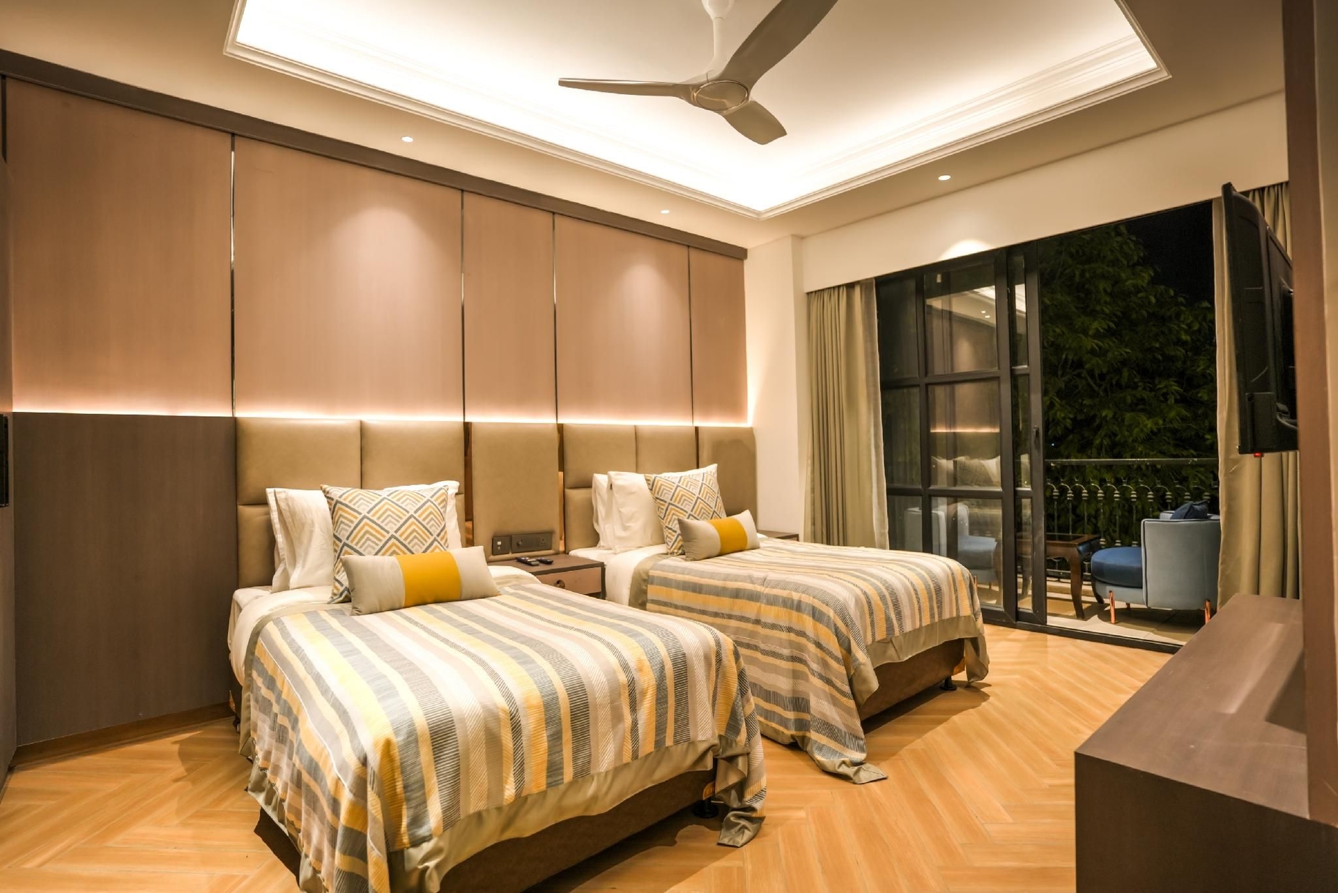 อาทีธี เฮาส์ (Atithi House)1