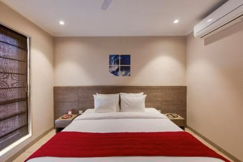 โรซ่าสเตย์ส กูรูกราม กอล์ฟ คอร์ส (ROSASTAYS Gurugram Golf Course)2