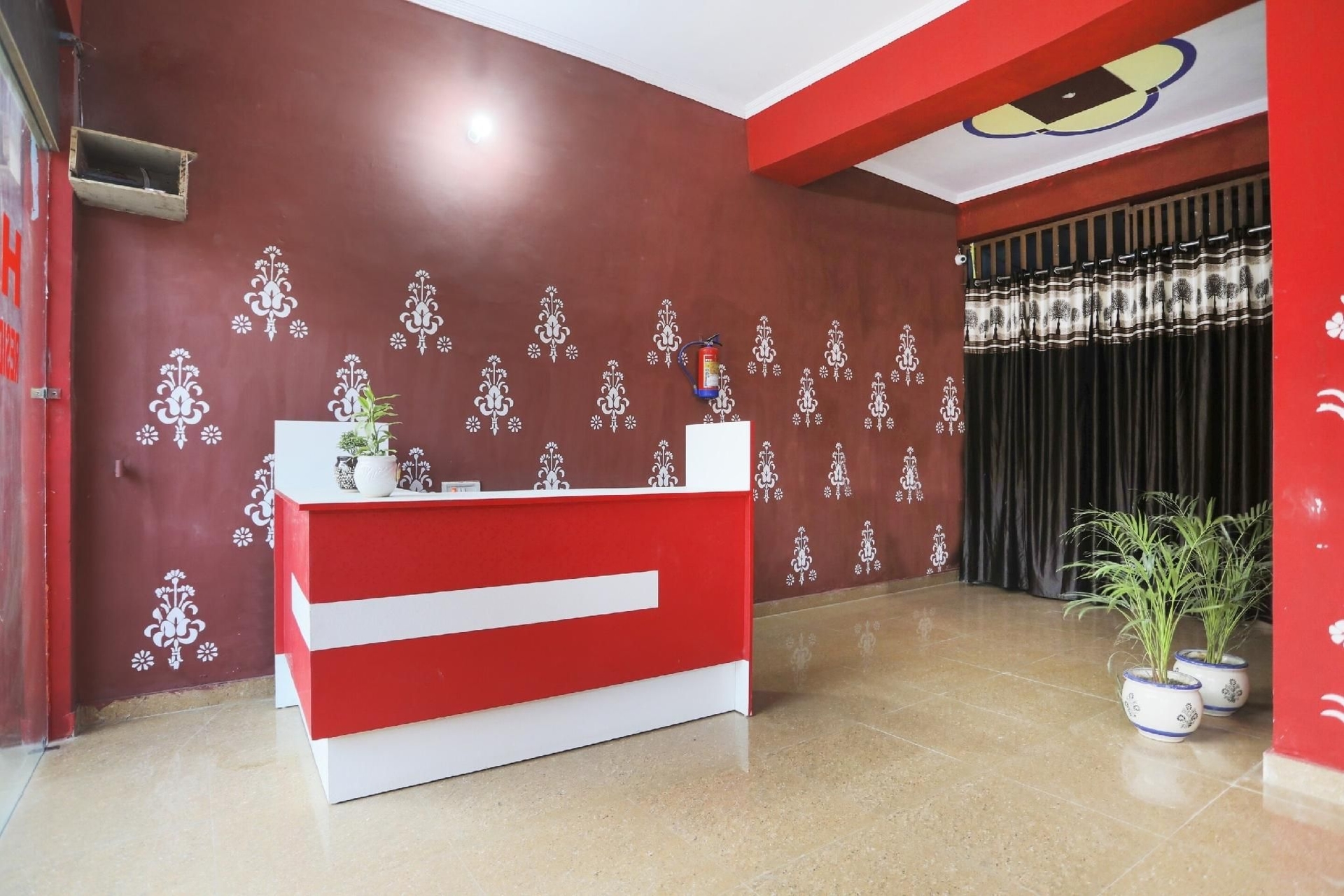 โฮเทล โอ เอชอาร์ เรสซิเดนซี (Hotel O Hr Residency)2