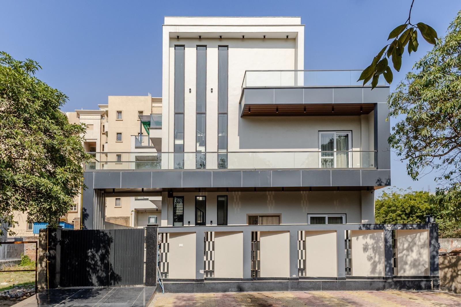 Lime Tree B&B Pari Chowk0