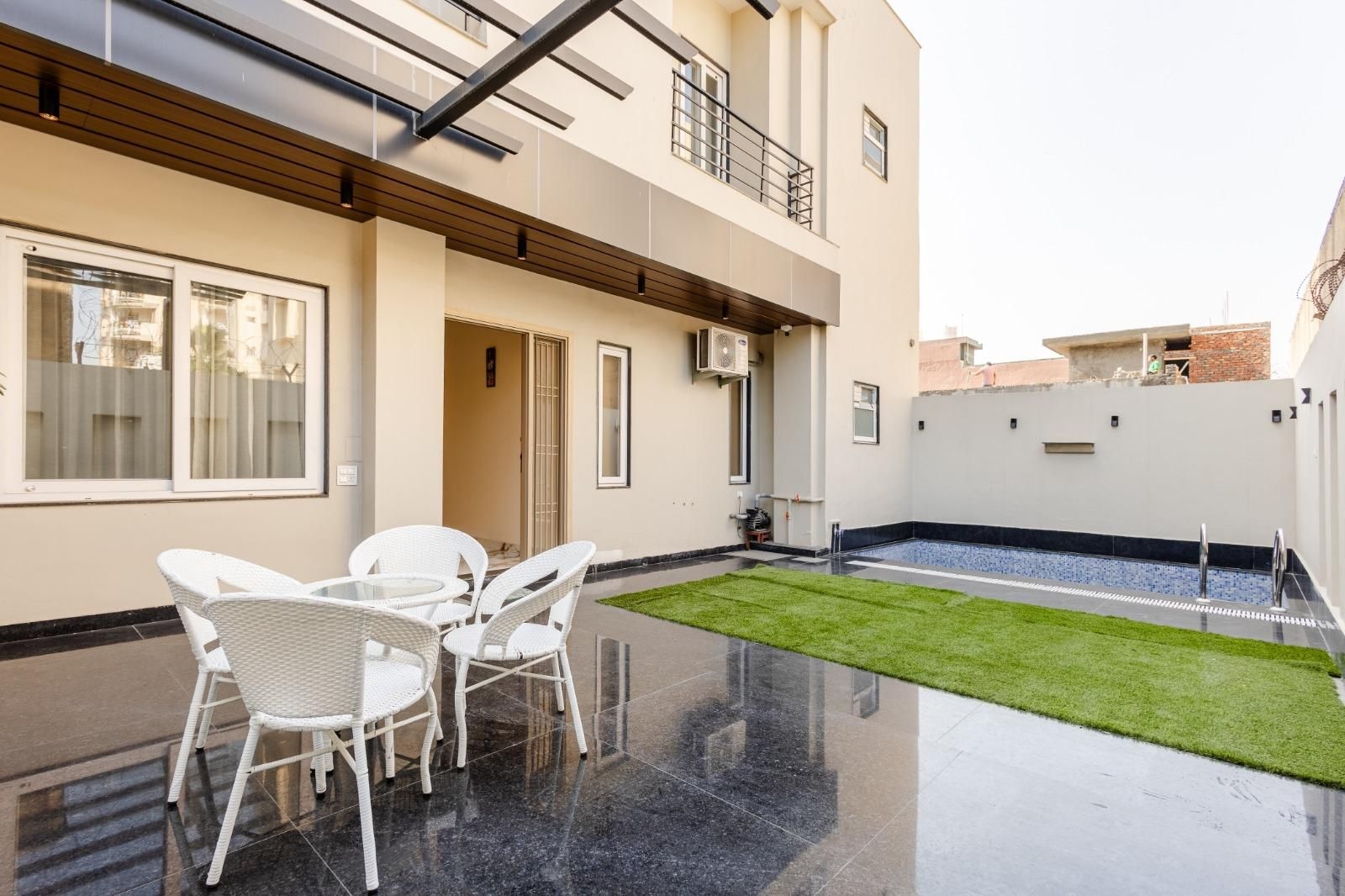 Lime Tree B&B Pari Chowk1