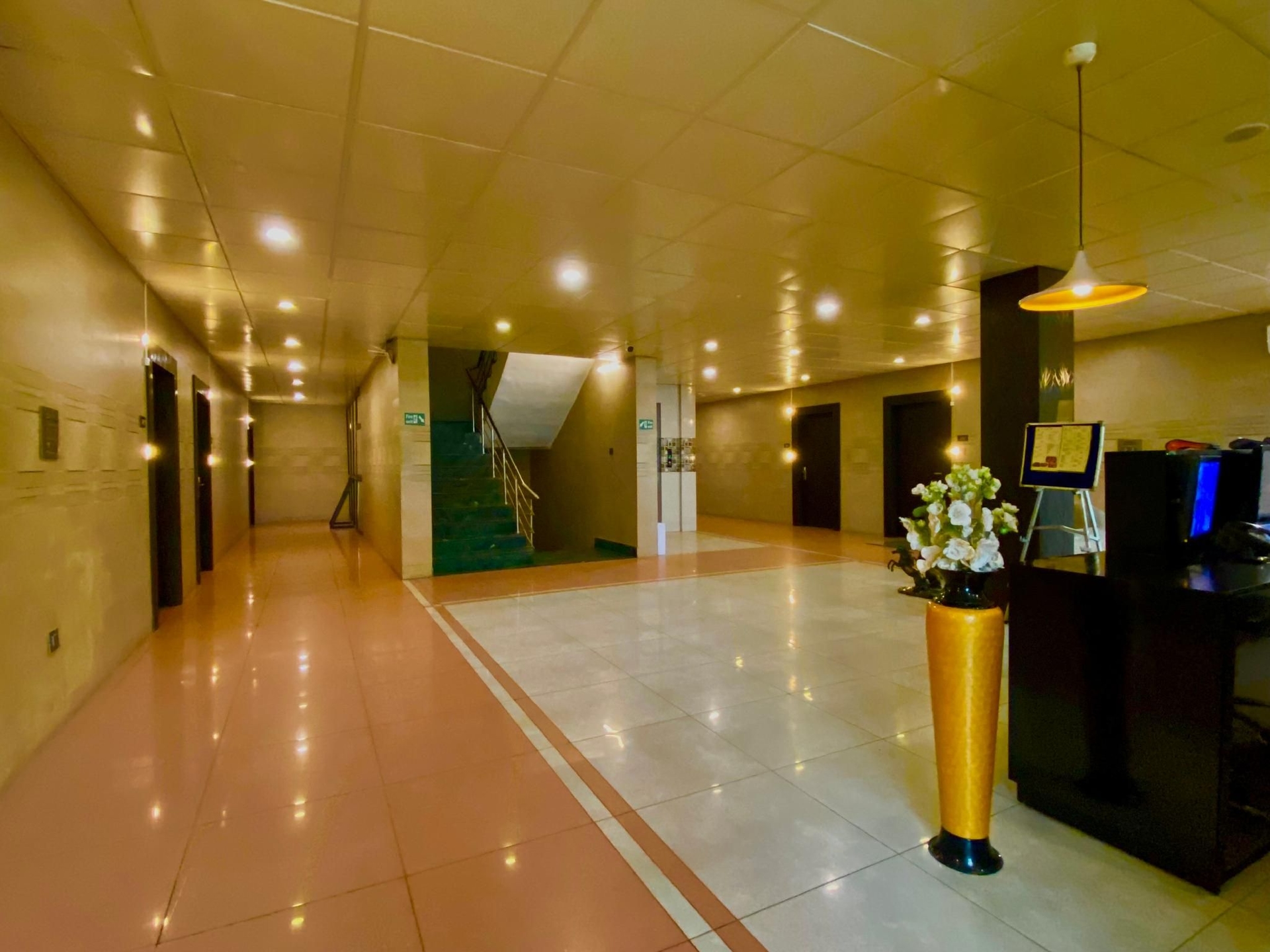 โรงแรมเอซ ไพรม์ (Ace Prime Hotel)1