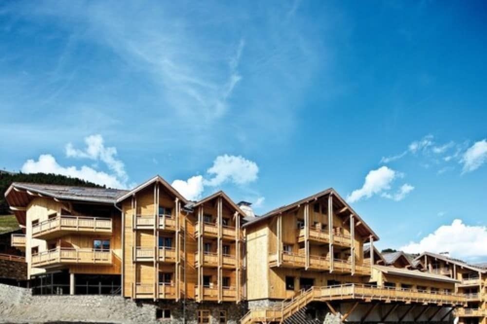 Anova Hotel & Spa3