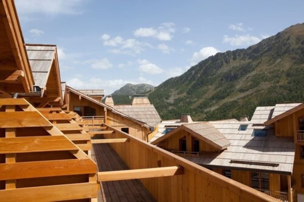 Anova Hotel & Spa0