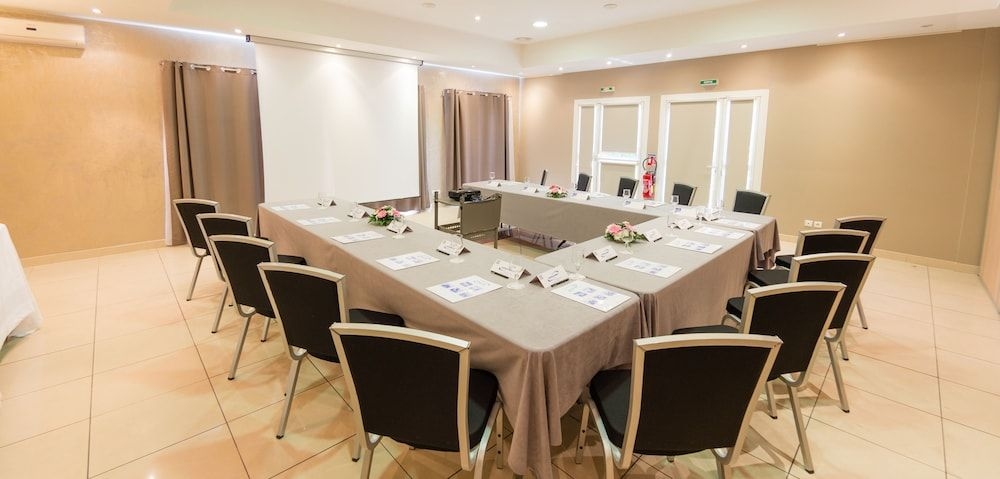 Ariane Hotel3