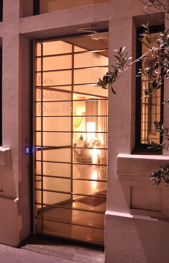 Hotel Les Bains Douches1