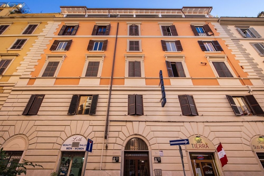 Hotel Domus Mea3