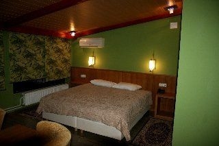Lirak Hotel2