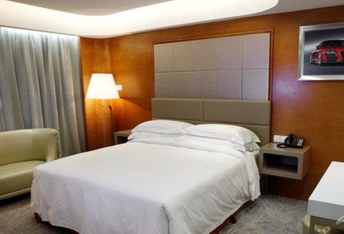 Parkview O. City Hotel1