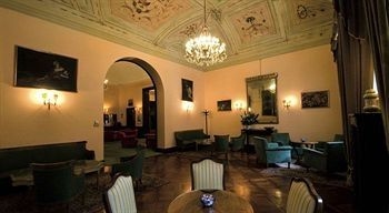 Palace4