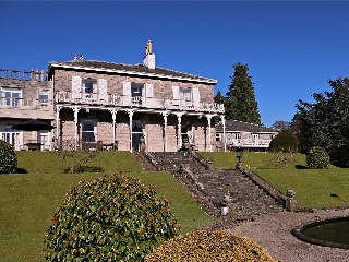 Macdonald Leeming House4