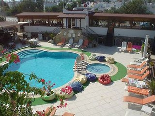 Almina Apart1