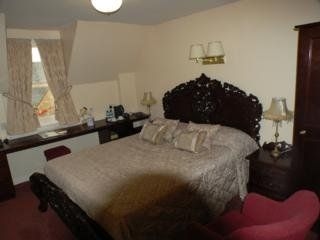 The County Hotel Dalkeith0