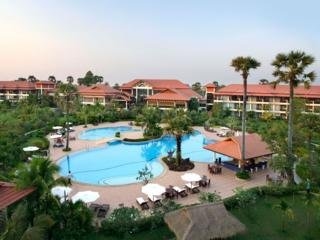 Grand Soluxe Angkor Palace Resort & Spa4