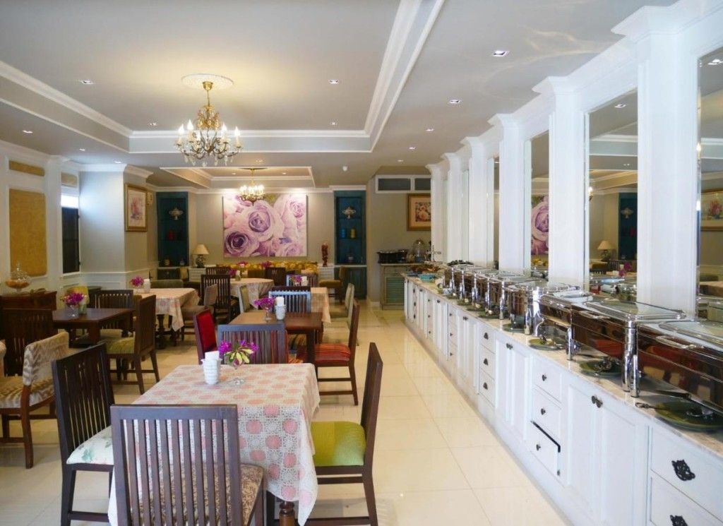 โรงแรมแอทพิงค์นคร เชียงใหม่ (At Pingnakorn Nimman Hotel)2