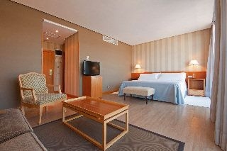 Tryp Orly4