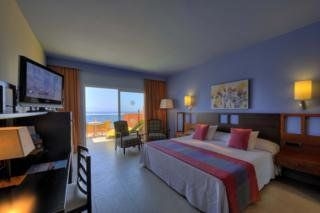 Adrian Hoteles Roca Nivaria0