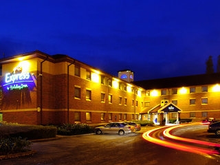 Holiday Inn Express Taunton1