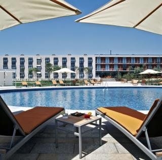 AC Hotel Gava Mar by Marriott1