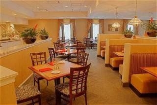 Holiday Inn Georgetown4