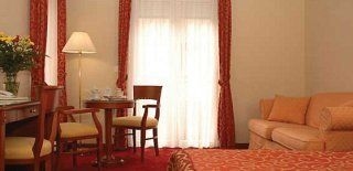 Grand Hotel 4 Opatijska Cvijeta1