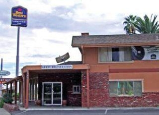 Vagabond Inn Executive1